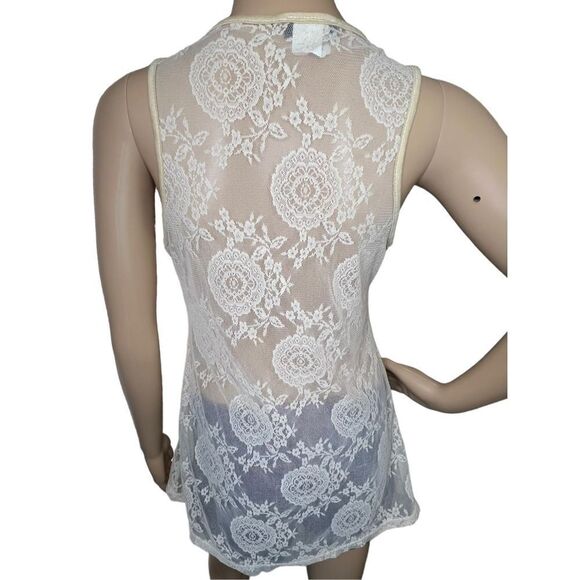 Wet Seal Y2K Lace Flowy Mesh Tank Top With Pearl Design On Neckline - Picture 4 of 4